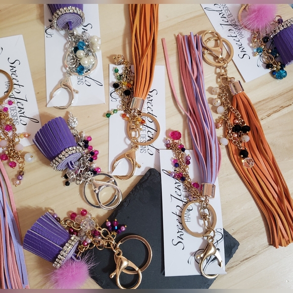 Fashion Tassel Keychains Purse Jewelry Handmade Bulk Price 6 Pieces - Picture 4 of 11